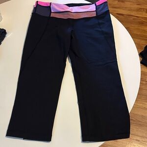 Lululemon wonder under crops